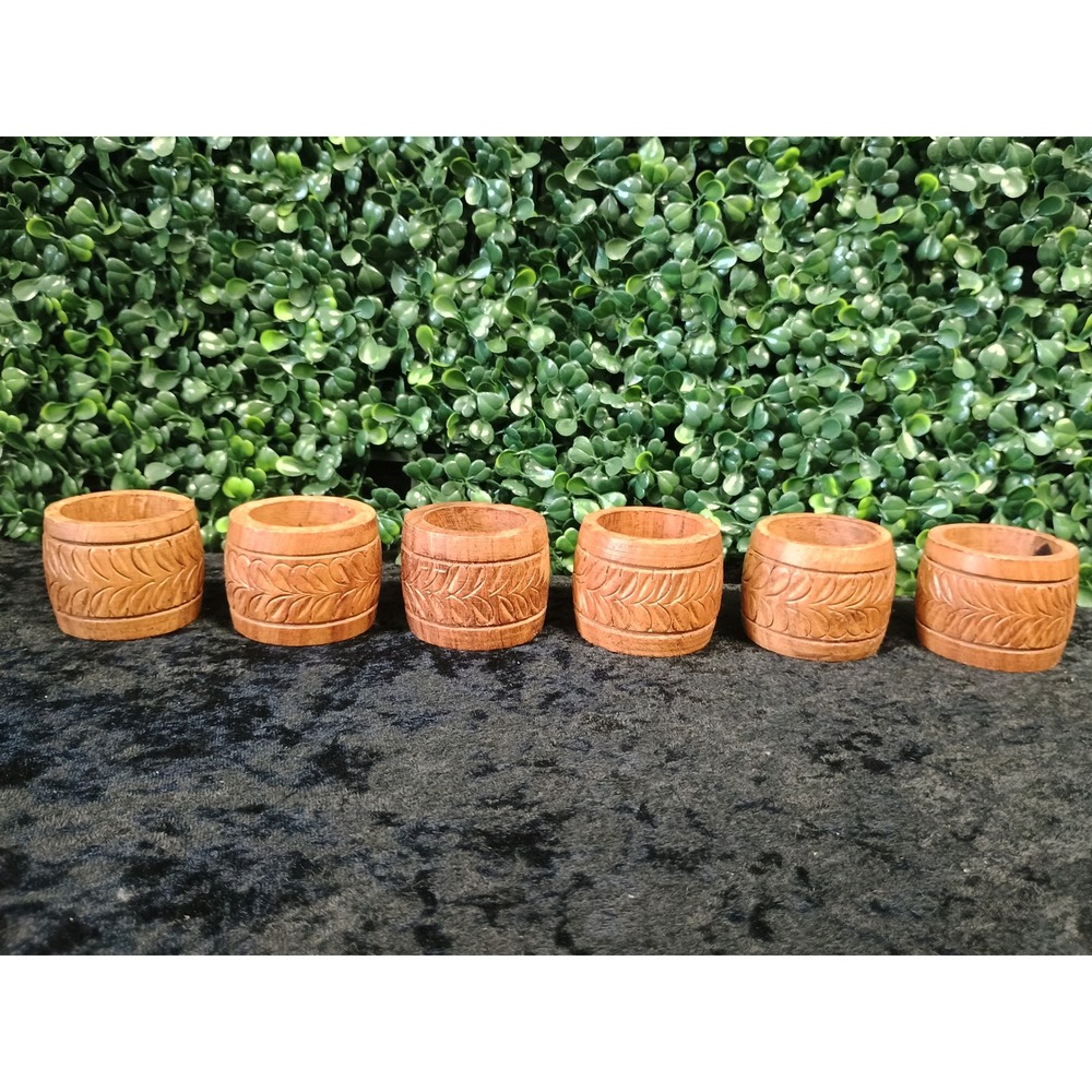 Set of 6 Hand Carve Wood Napkin Rings Leaf Pattern Rustic Brown Boho Table Decor